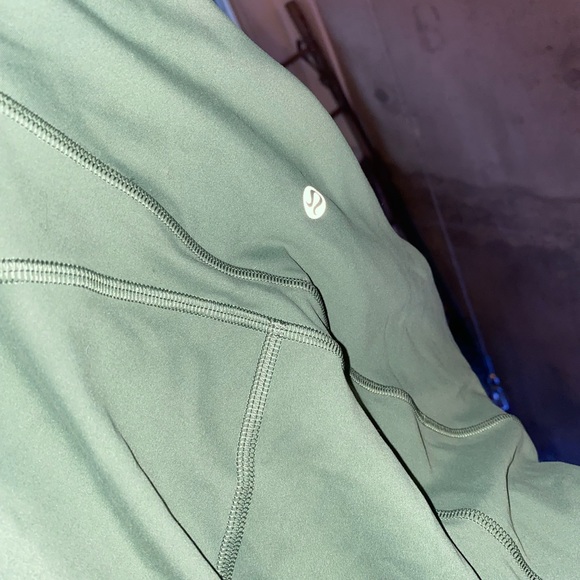 Lululemon Invigorate HR Tight 25” - Picture 7 of 7